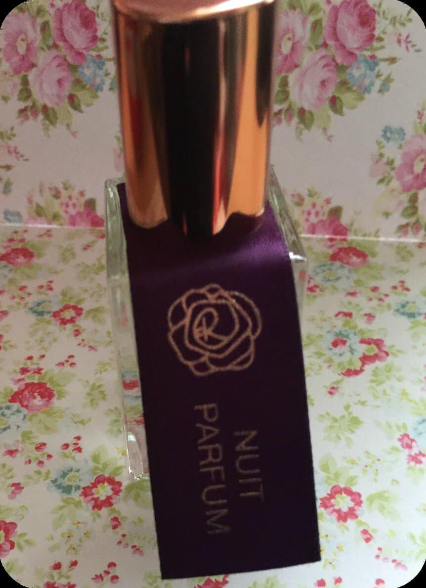 rosie huntington whiteley nuit parfum