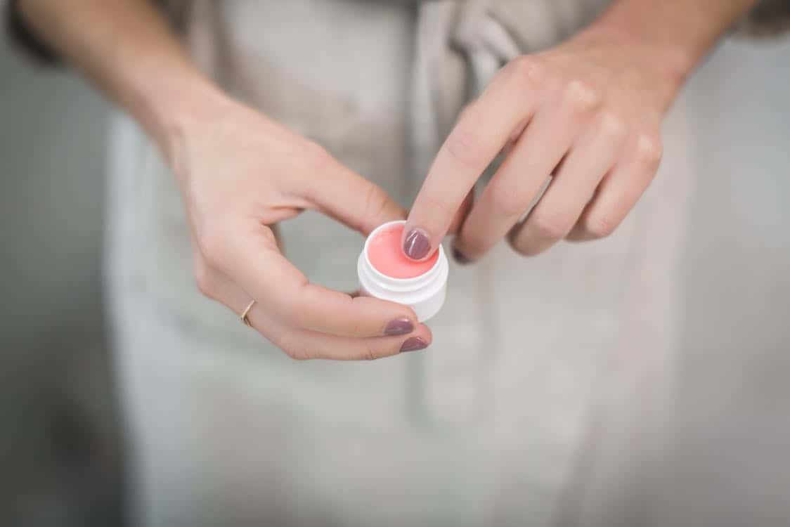 top tips to take care of your lips in winter