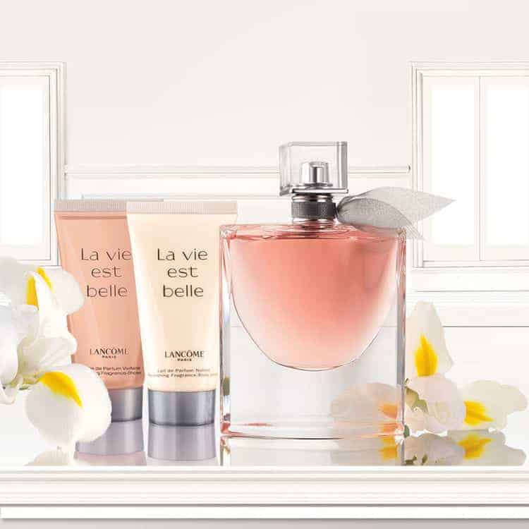 mothers day gift ideas jewellery and beauty lancome la vie est belle perfume set