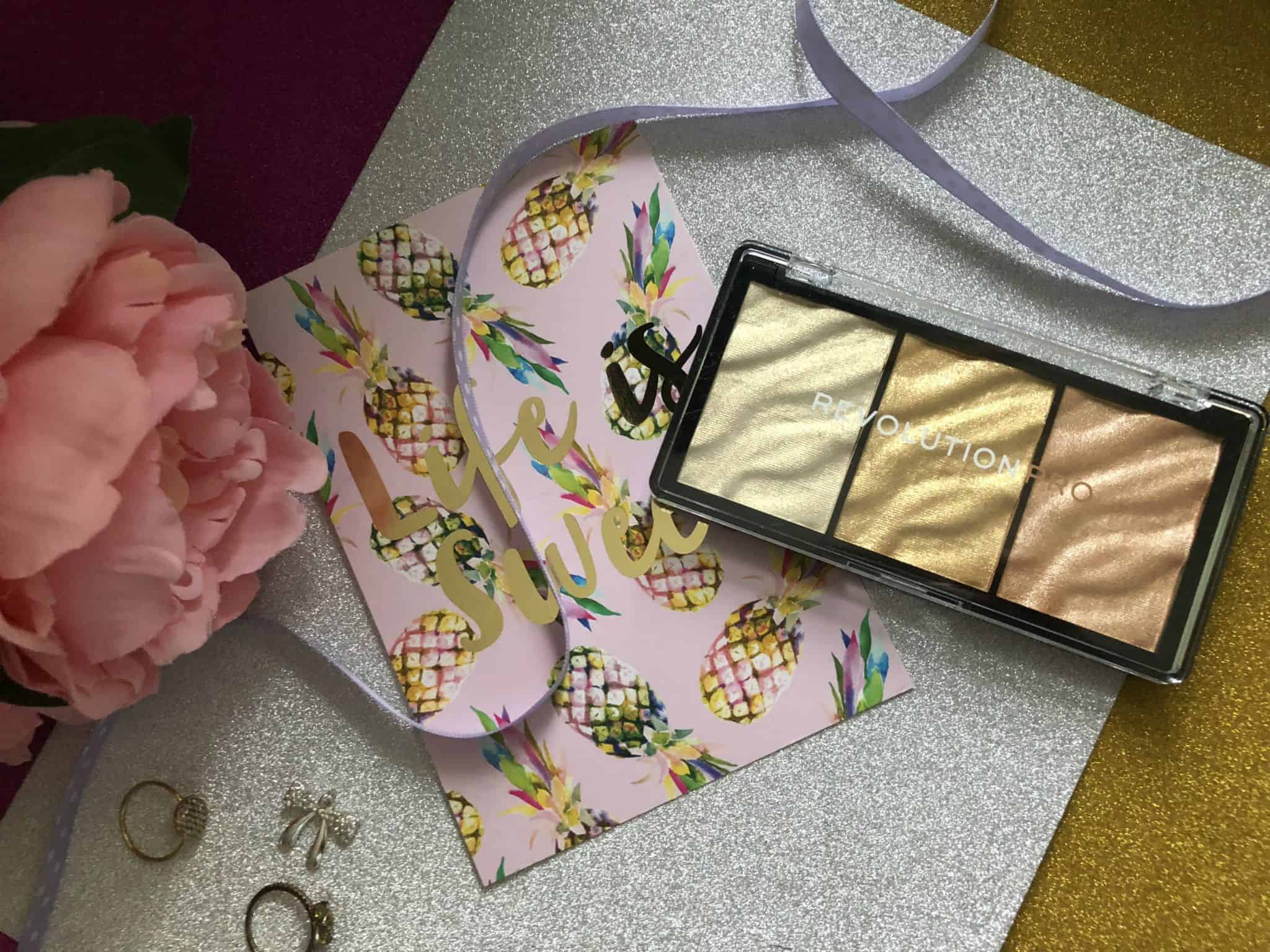 makeup revolution pro supreme highlighter gold