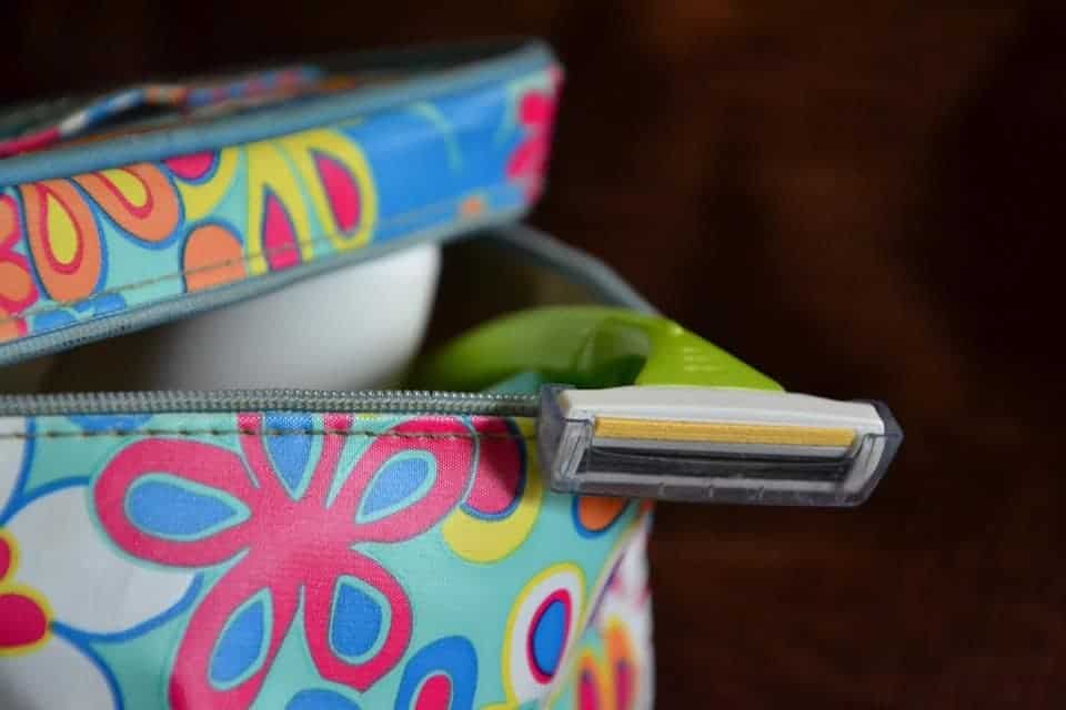 travel essentials you need for the perfect trip abroad hair removal tools