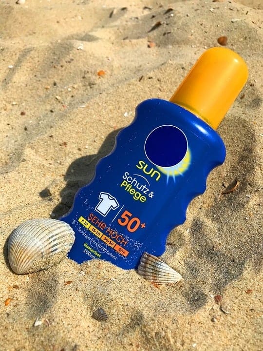 travel essentials you need for the perfect trip abroad sun tan lotion