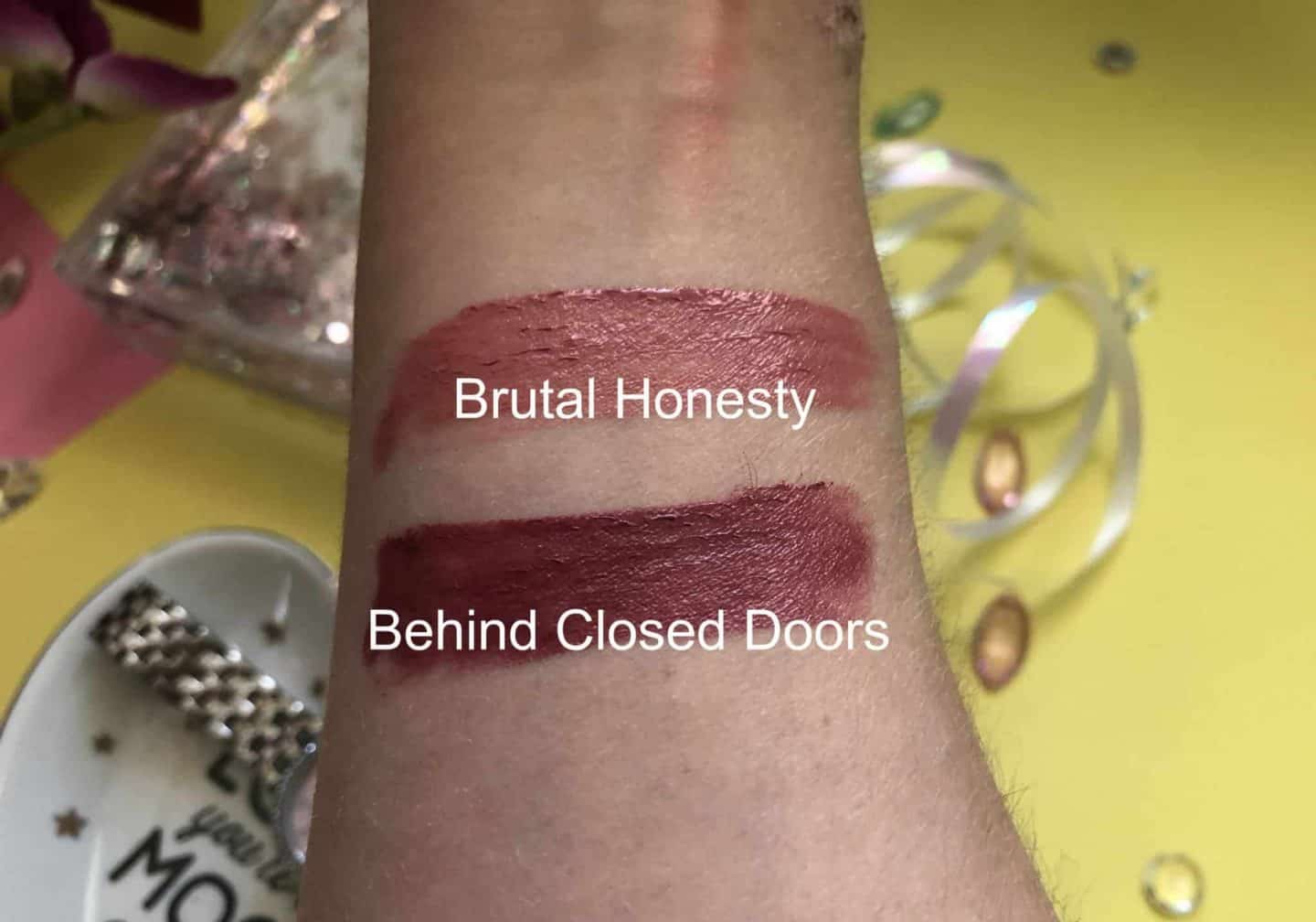 sleek lip shot swatches