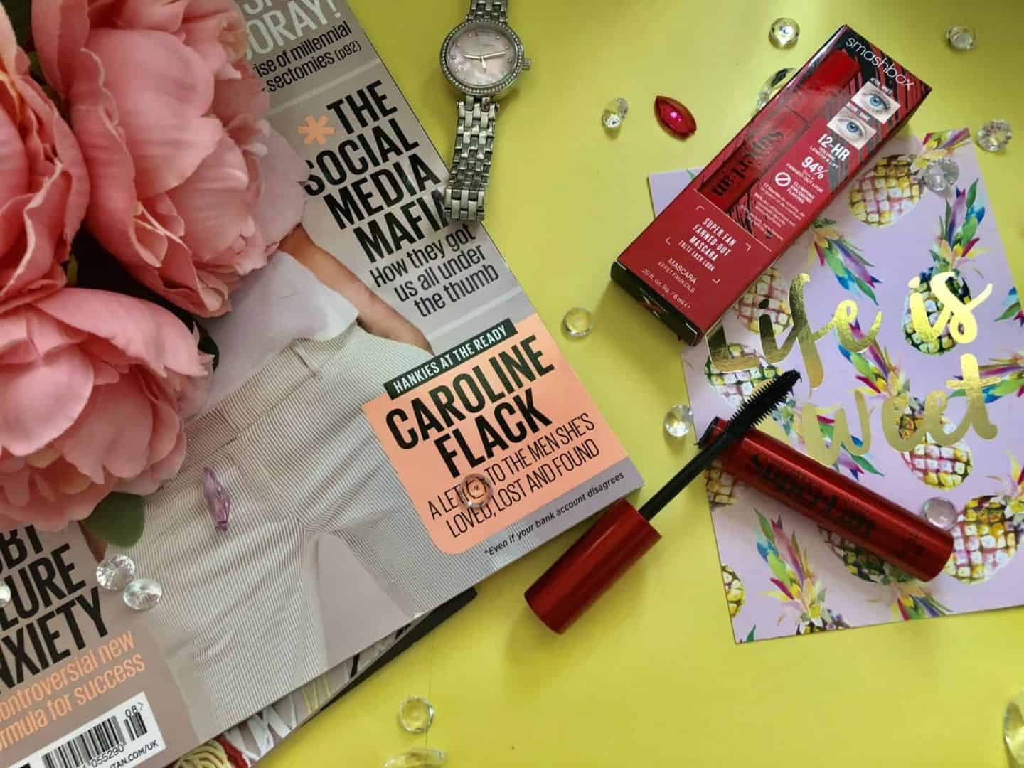 Get the ultimate false lash look with Smashbox Super Fan Fanned out mascara 3