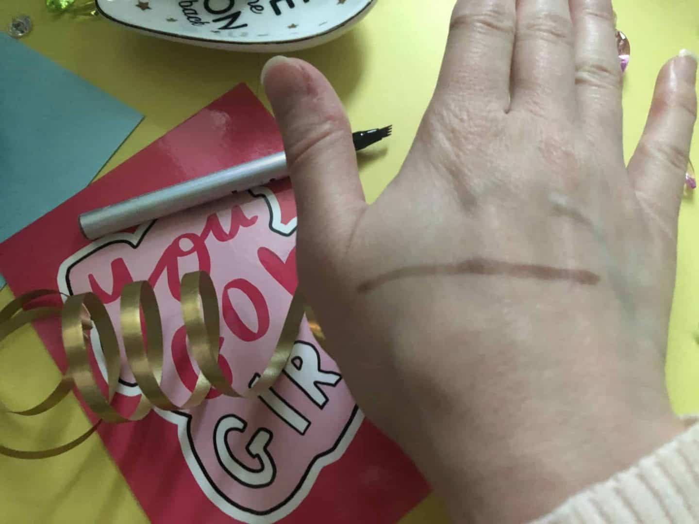 get long lasting shapely brows with lottie arch rival micro blade effect pen swatch