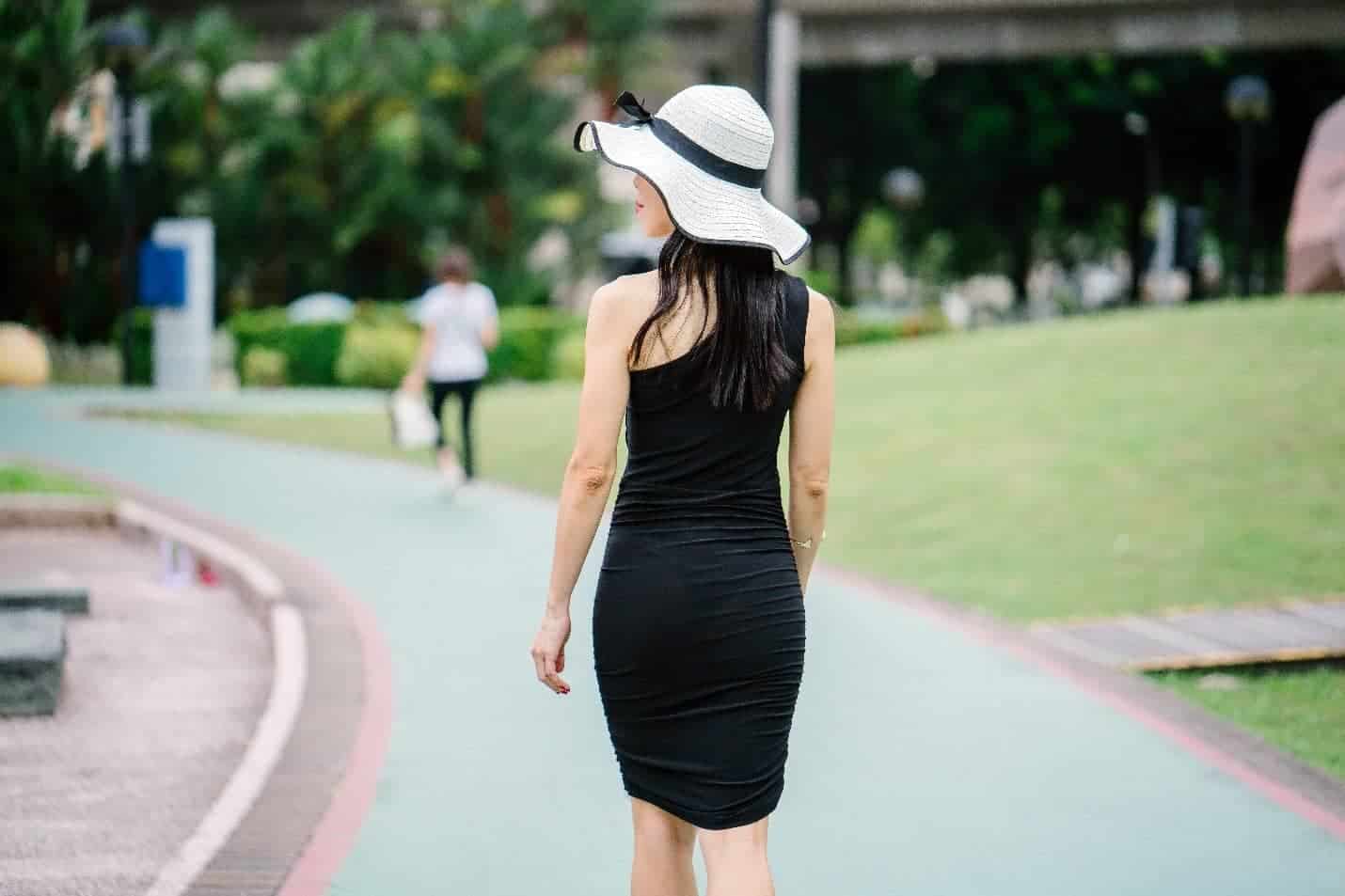 wardrobe essentials every woman must own black dress