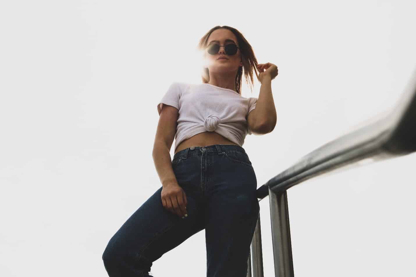 wardrobe essentials every woman should own white tshirt
