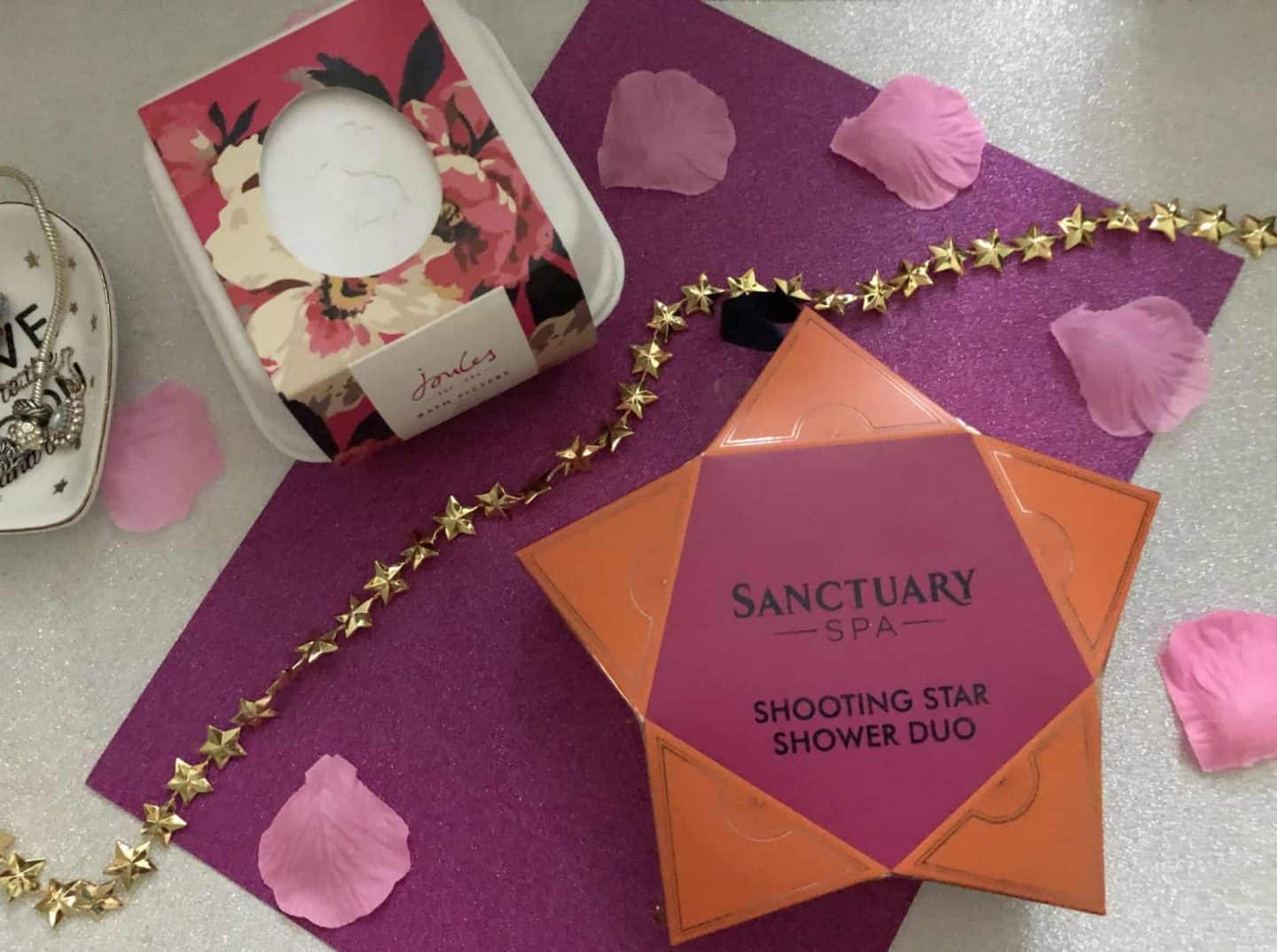 Destress from the Christmas season - win Sanctuary Spa and Joules bath fizzer bundle