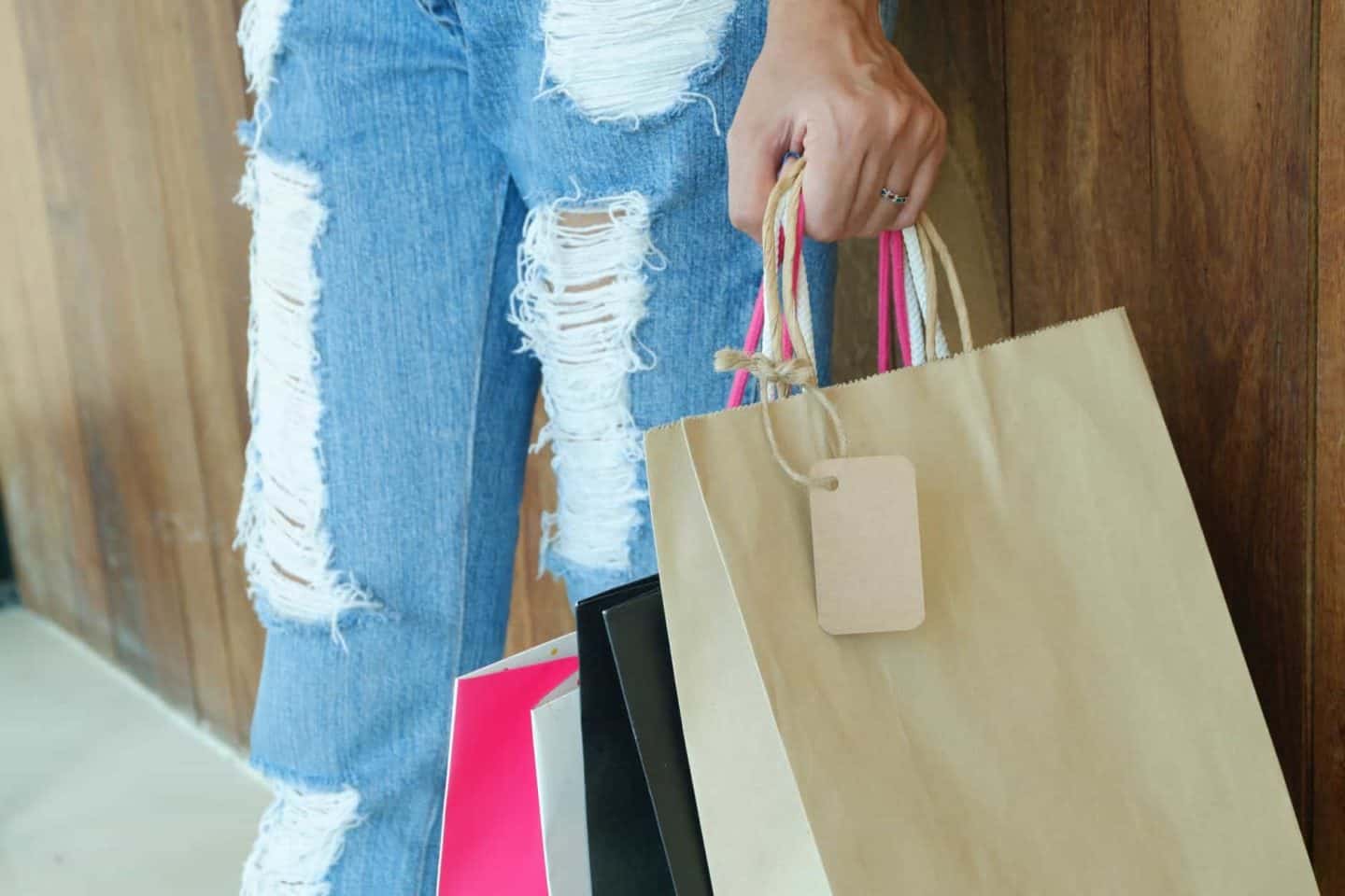 become a mystery shopper to earn extra money