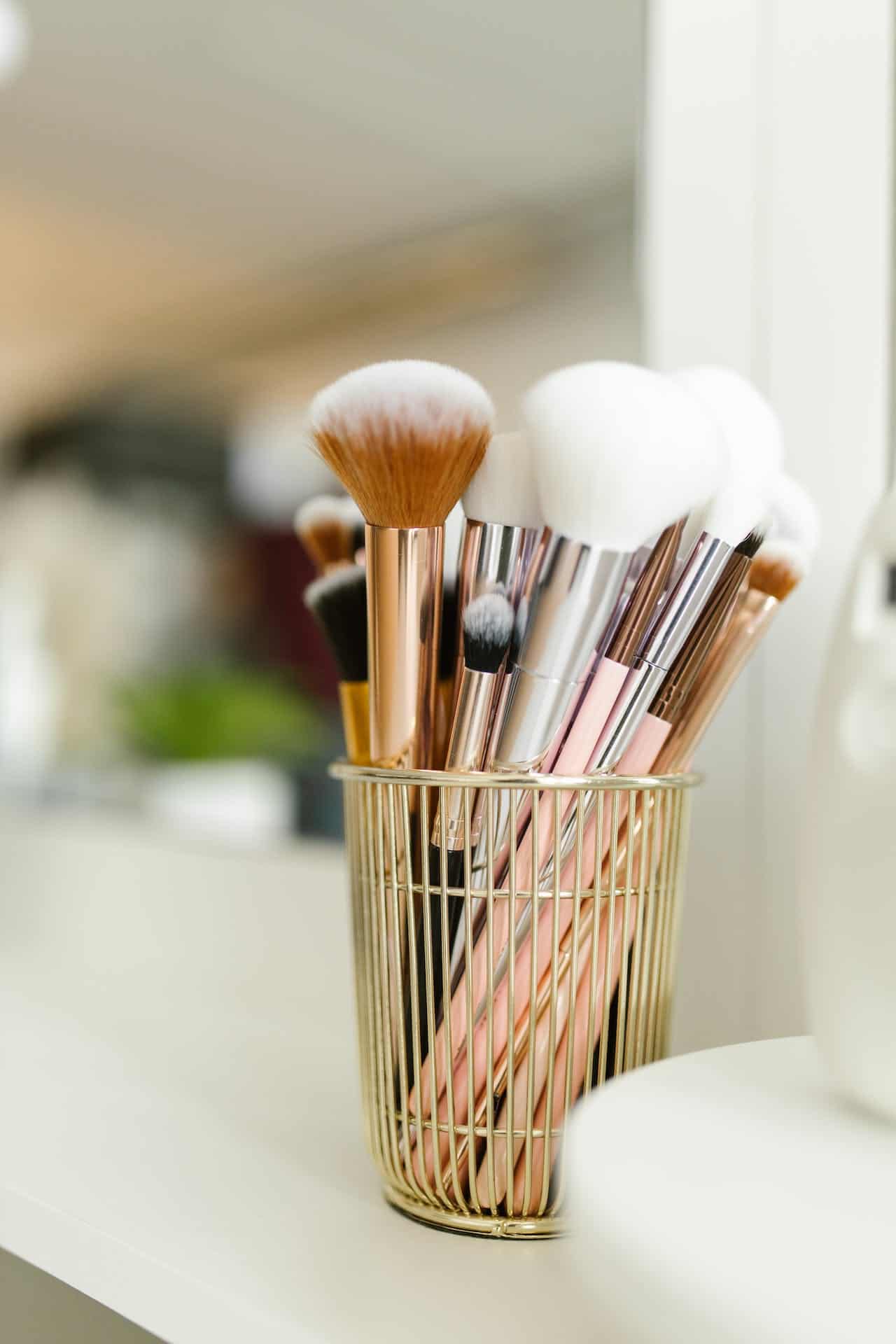 powder brushes