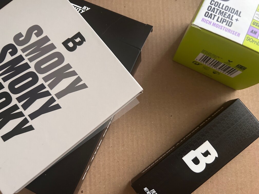 beauty bay mystery box eyeshadow